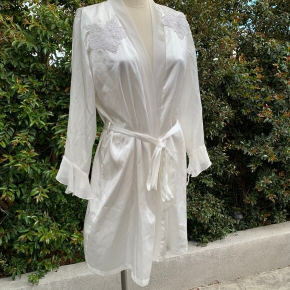 Linea Donatella White Embellished Silky Robe Women’s Large XL - Picture 1 of 9